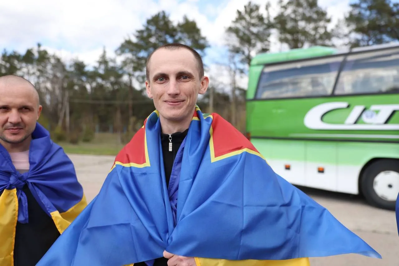 Додому повертаються 193 українські воїни: Україна і Росія провели обмін полоненими