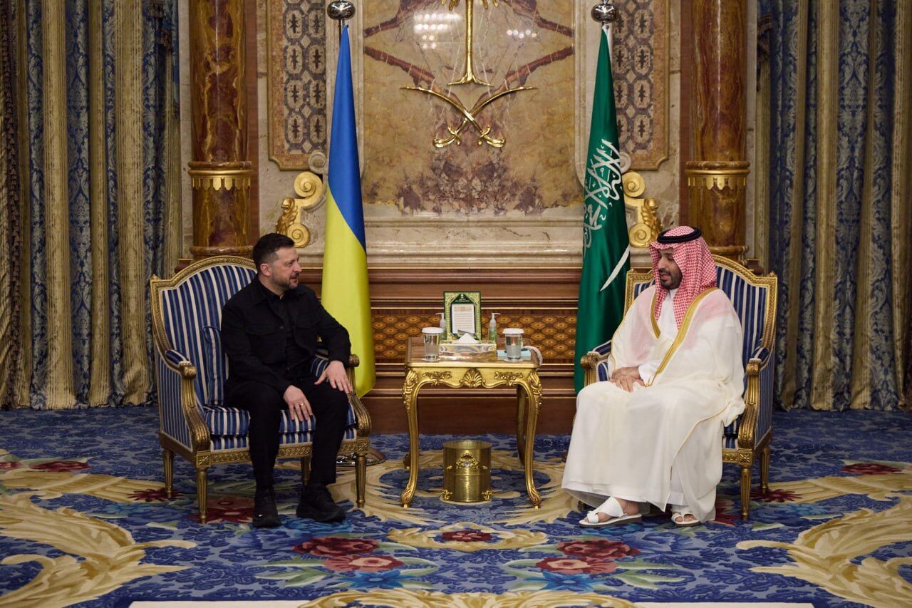 Встреча президента Украины с наследным принцем Саудовской Аравии