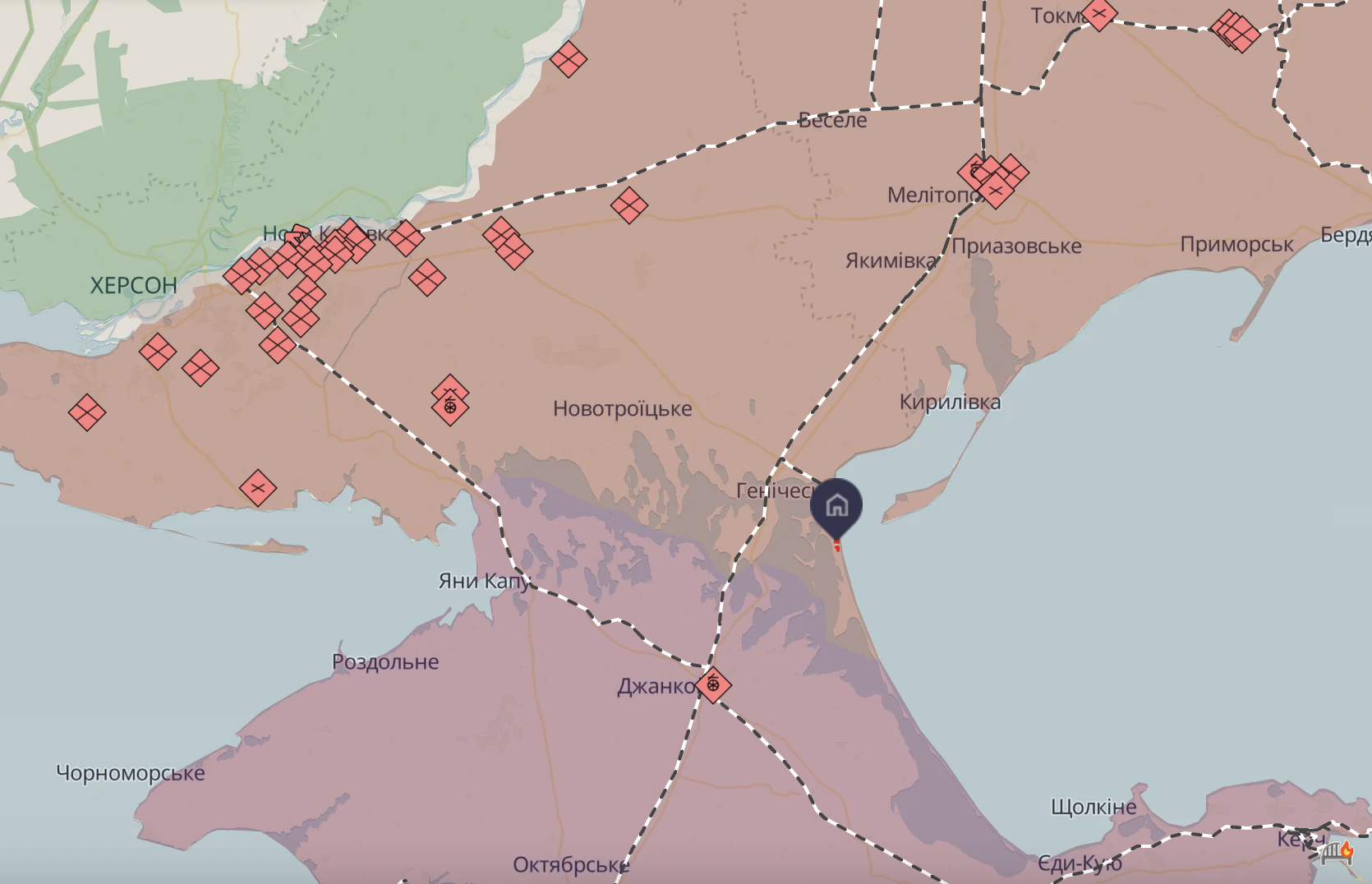Знищено низку казарм і адмінбудівель: Сили оборони України атакували базу ФСБ на окупованій Херсонщині