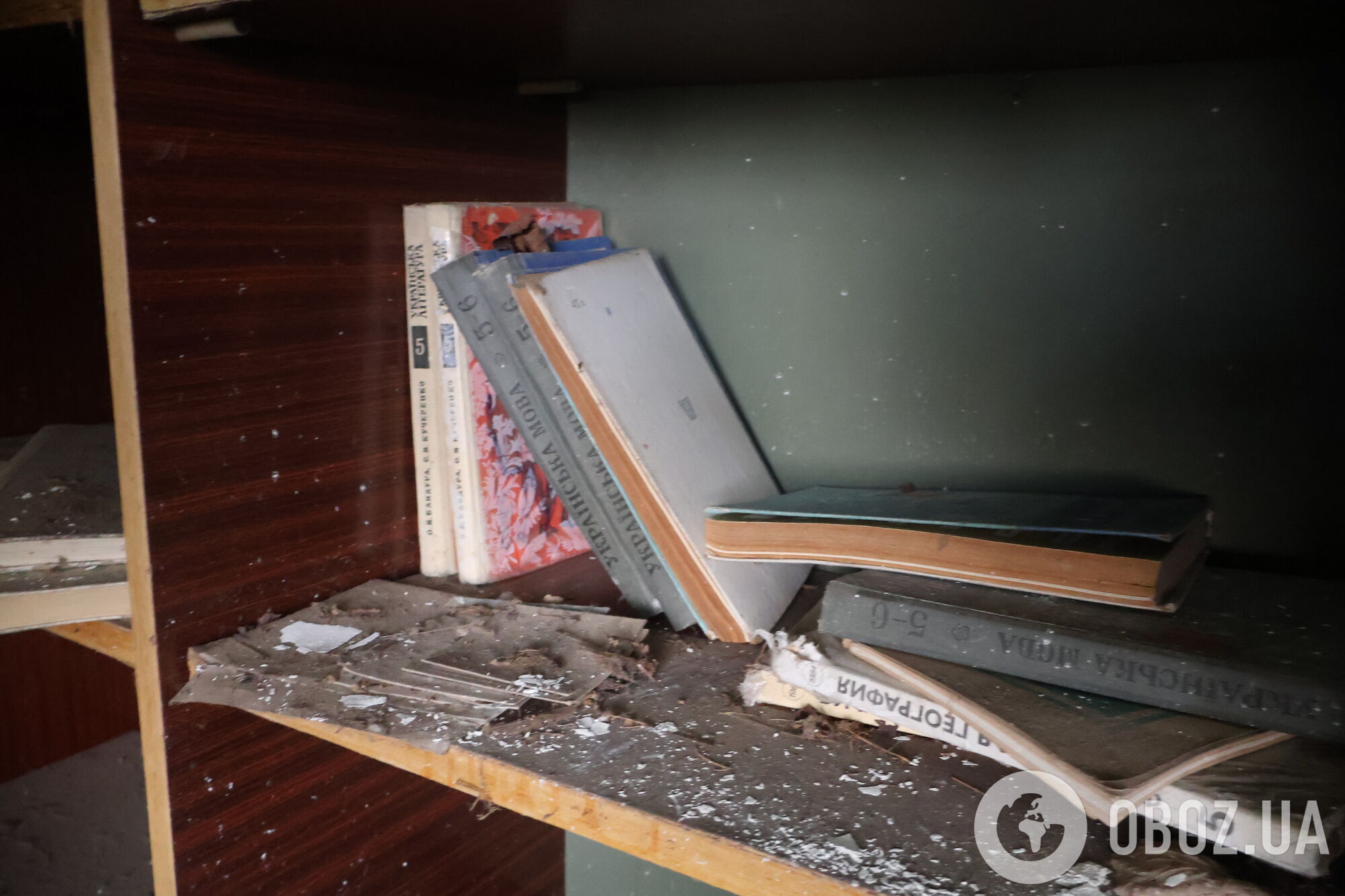 Гори підручників, ленінська кімната й вазони: що залишилося від школи №3 у Прип'яті через 40 років після вибуху ЧАЕС. Ексклюзивні фото