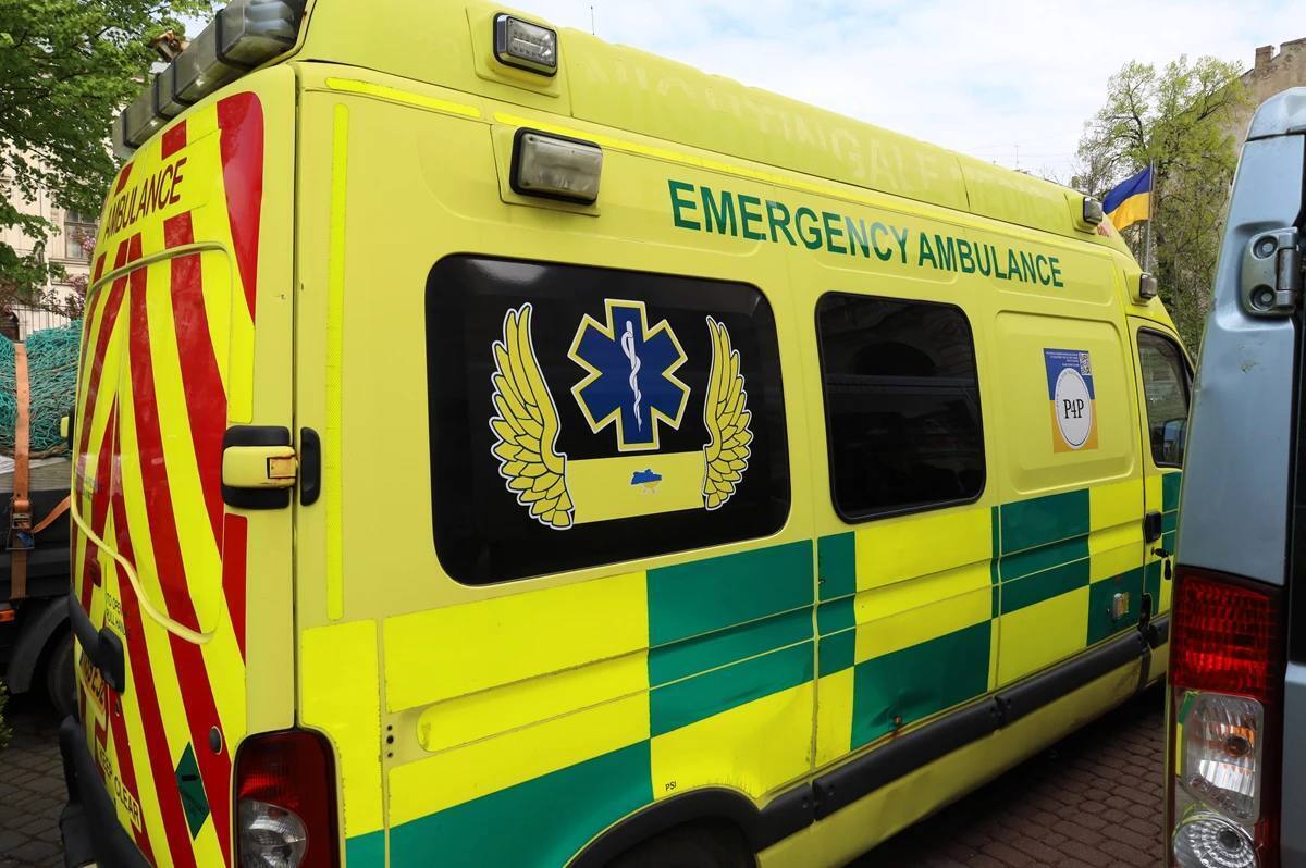 "Пікапи для миру": британські фермери передали для українських військових десятки позашляховиків. Фото