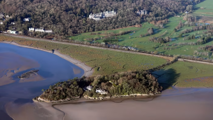 Російський бізнесмен намагався купити в Британії гольф-клуб біля ядерного об'єкта: в FT розкрили подробиці