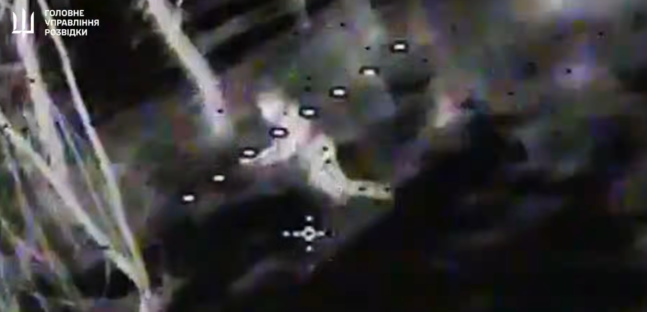 "Зразкова ліквідація": у ГУР показали, як очищують від окупантів південні ландшафти. Відео