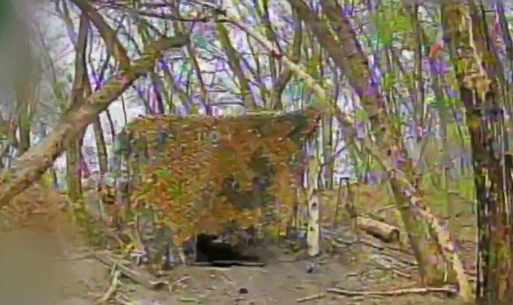 Украинские пограничники уничтожили стартовые позиции вражеских БПЛА и склад с дронами. Видео