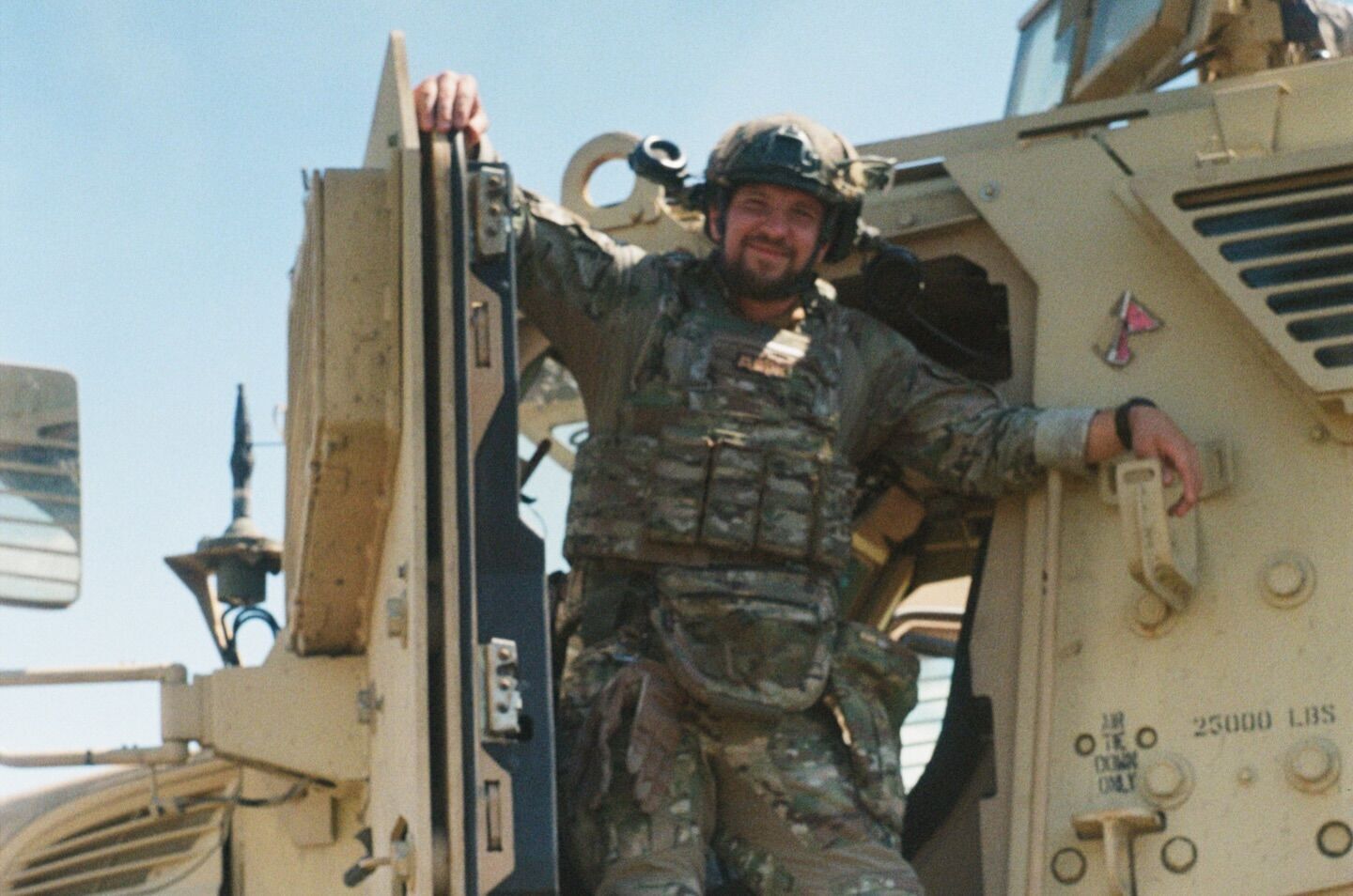 Юморист Даниил Белый пошел в ВСУ и рассказал, чем занимается в армии