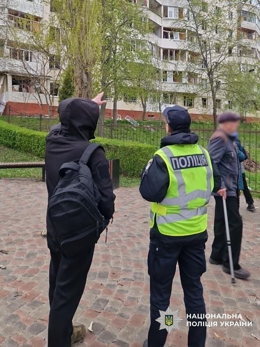 Чернигов был  под атакой врага: разгорелись пожары, "Шахед" взорвался возле многоэтажки