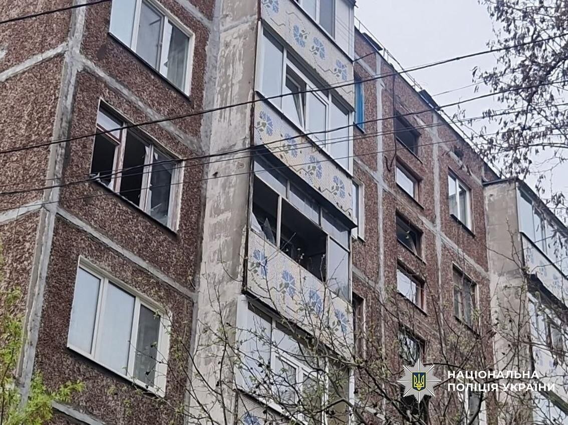 Чернигов был  под атакой врага: разгорелись пожары, "Шахед" взорвался возле многоэтажки