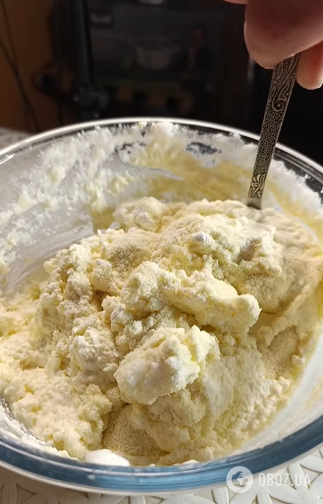 Найпростіший рецепт сирної запіканки: вийде ніжною та повітряною