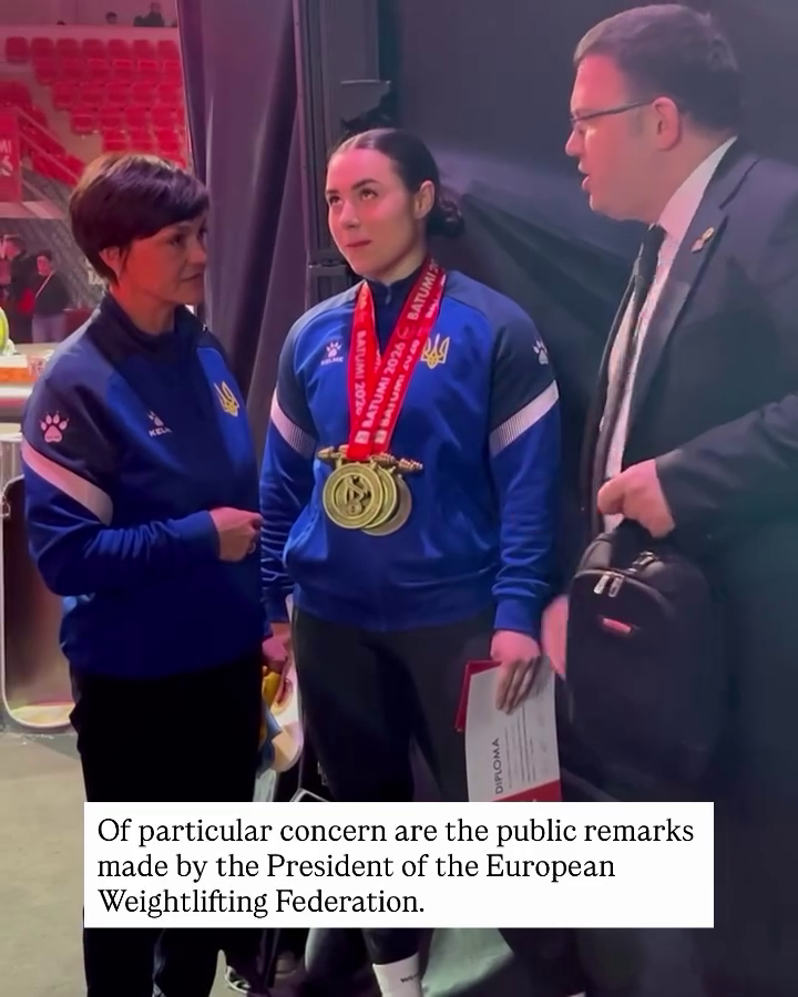 Президент EWF накинувся на українську чемпіонку за відмову від спільного фото з росіянкою на ЧЄ. Відео