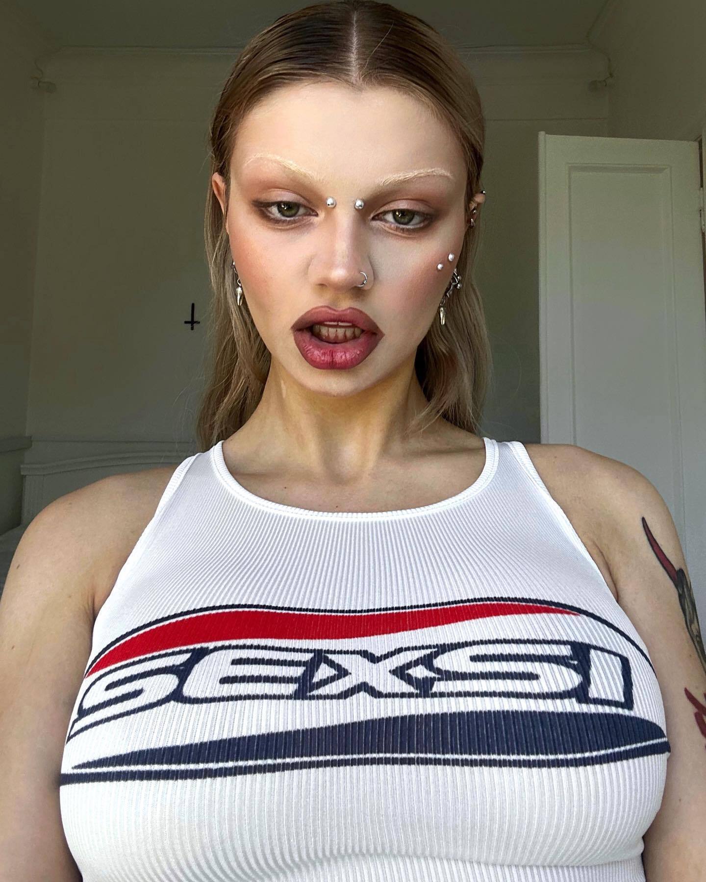 Зйомки "Караоке на Майдані" закінчилися заявою в поліції: блогерка посварилася з Кондратюком після шоу і зробила шокуючу заяву