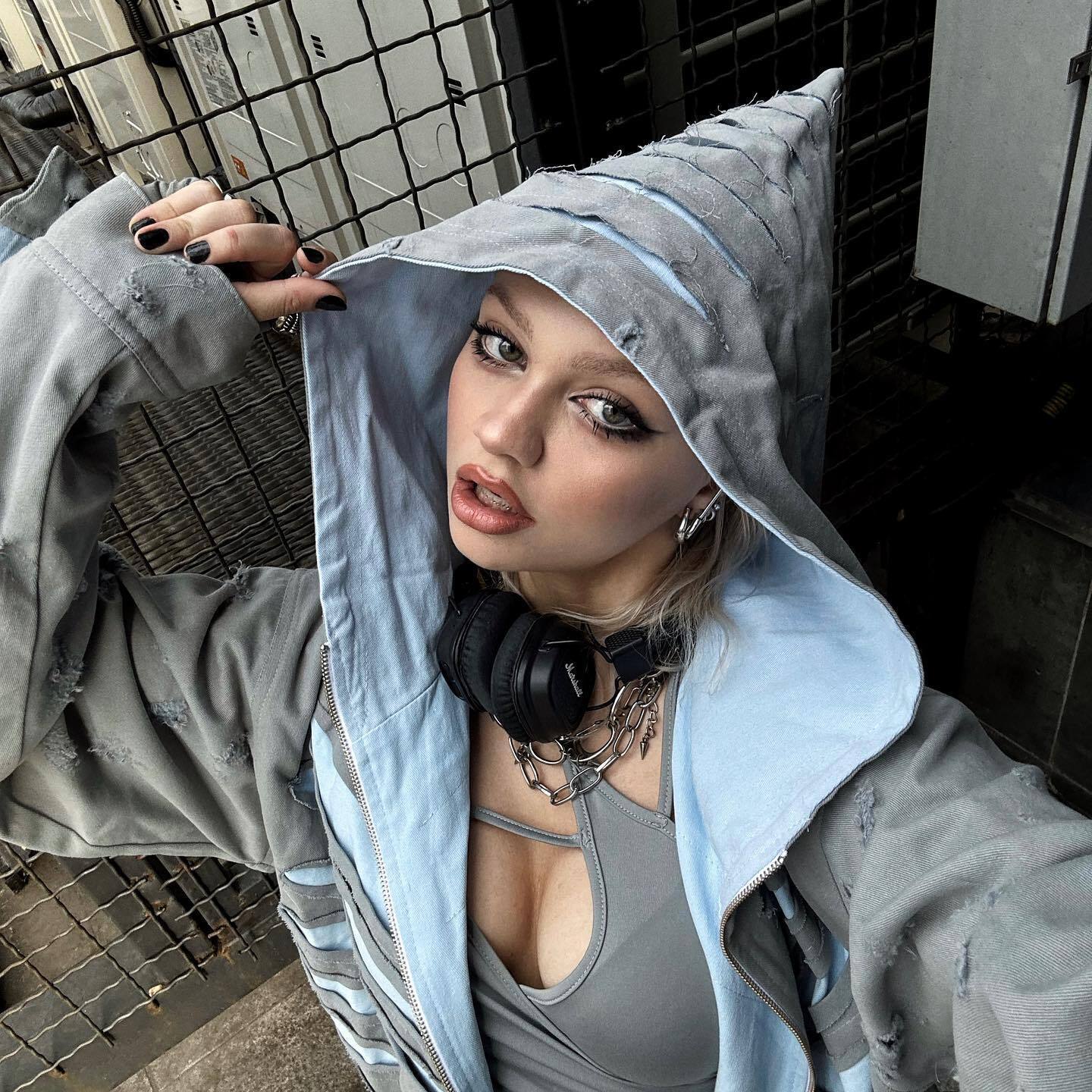 Зйомки "Караоке на Майдані" закінчилися заявою в поліції: блогерка посварилася з Кондратюком після шоу і зробила шокуючу заяву