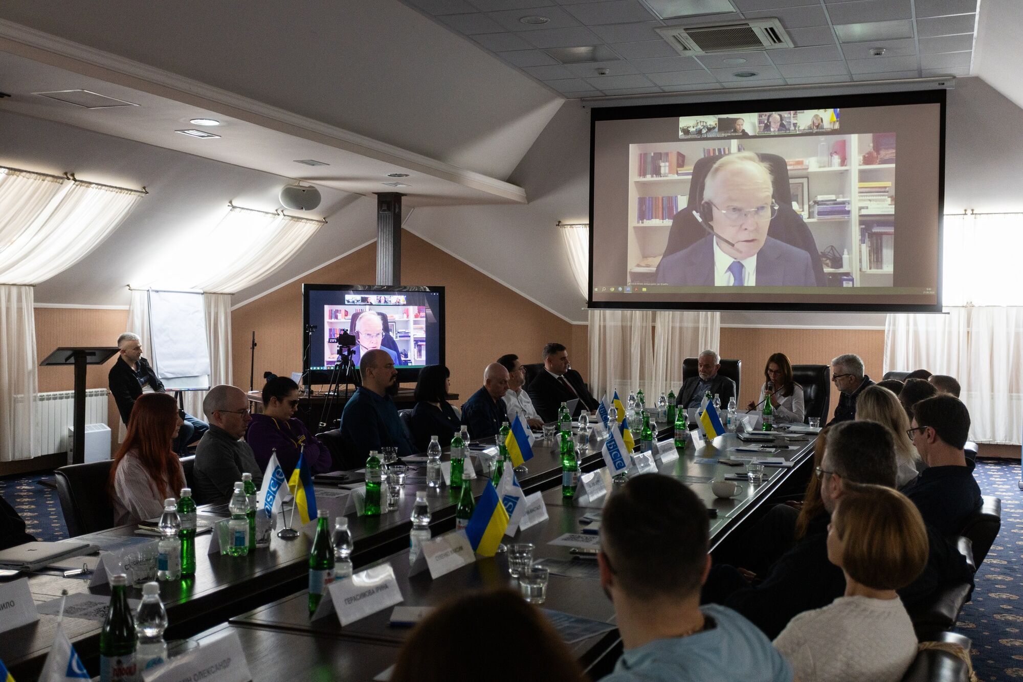 Безпека важлива: ОБСЄ провела тренінг для медійників