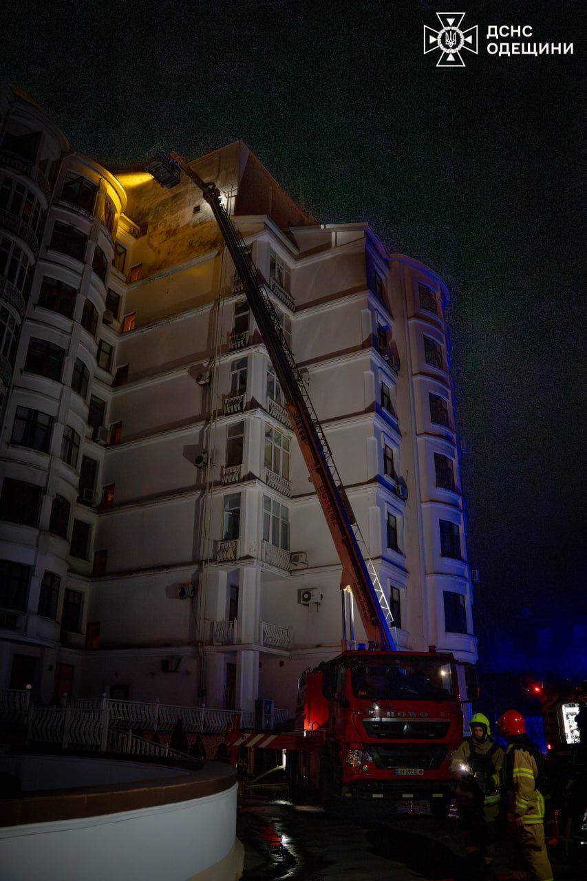 Приехала из Харькова отметить 50-летие: пострадавшая от удара РФ по Одессе рассказала об атаке. Видео