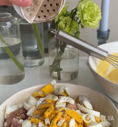 Ситний заливний пиріг з яйцем і тунцем: готується елементарно