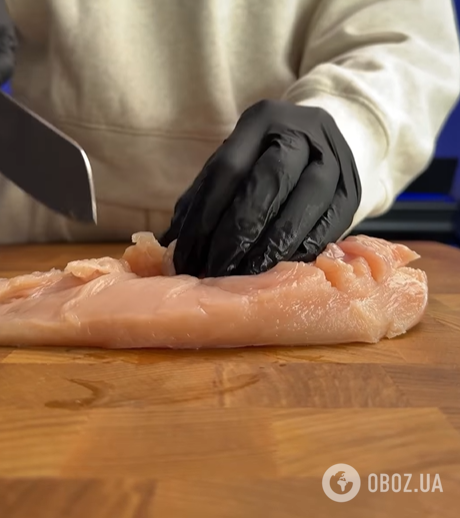 Как вкусно приготовить куриное филе на обед: мясо получится очень сочным