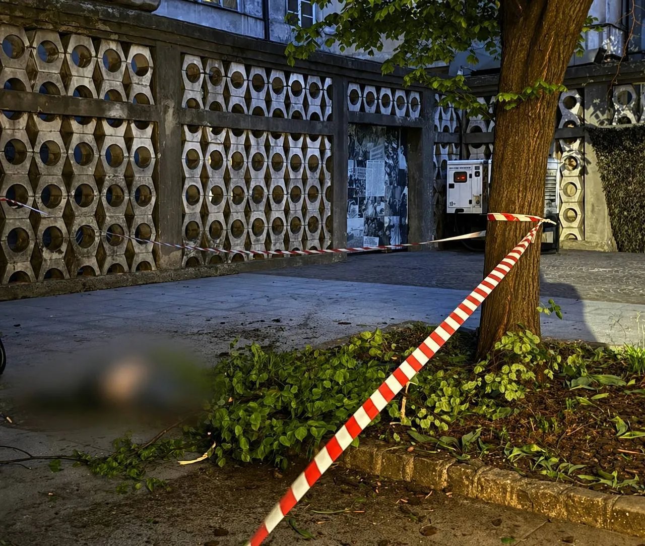 У Львові громадянин Австралії вистрибнув з оглядового майданчика Ратуші і загинув: усі обставини трагедії. Фото