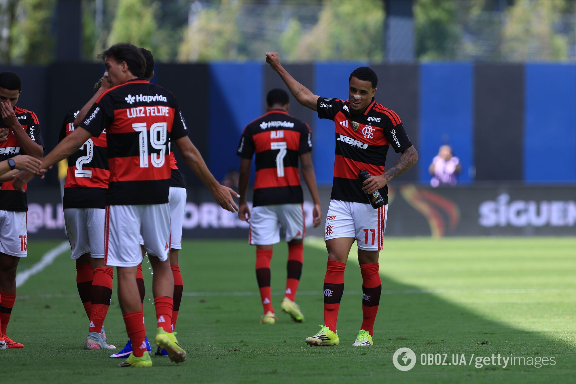 Знаменитий бразильський клуб покарав футболіста за бажання грати в Україні