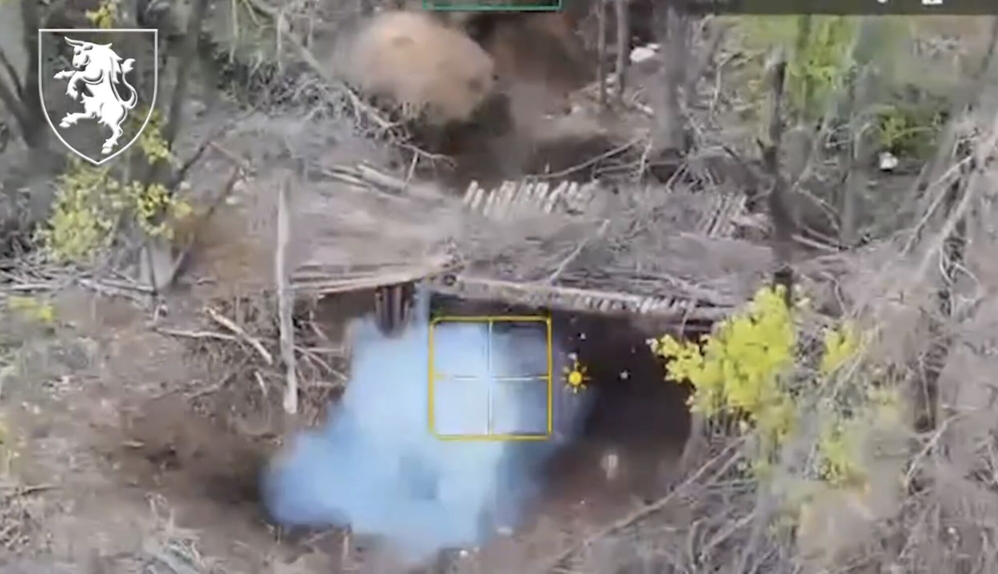 Операторы БПЛА показали, как обнаруживают и уничтожают пехоту врага еще на подходах к позициям. Видео