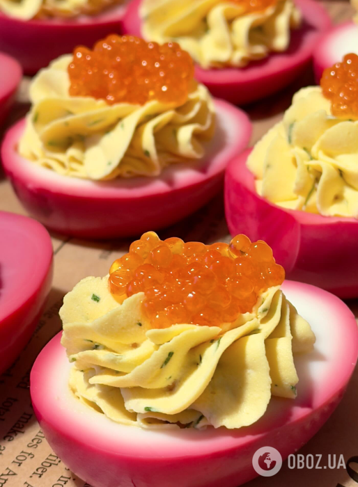 Фаршировані яйця зі смачною начинкою: рецепт найбюджетнішої закуски на будь-який випадок