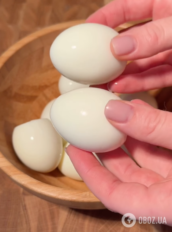 Фаршировані яйця зі смачною начинкою: рецепт найбюджетнішої закуски на будь-який випадок