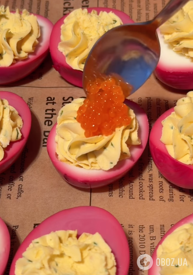 Фаршировані яйця зі смачною начинкою: рецепт найбюджетнішої закуски на будь-який випадок