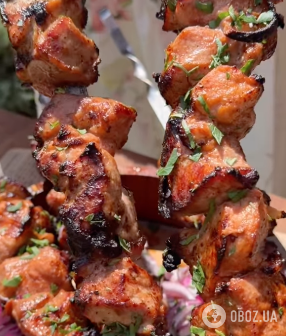 Из какого мяса получится самый сочный и вкусный шашлык: делимся советами от кулинаров и рецептом