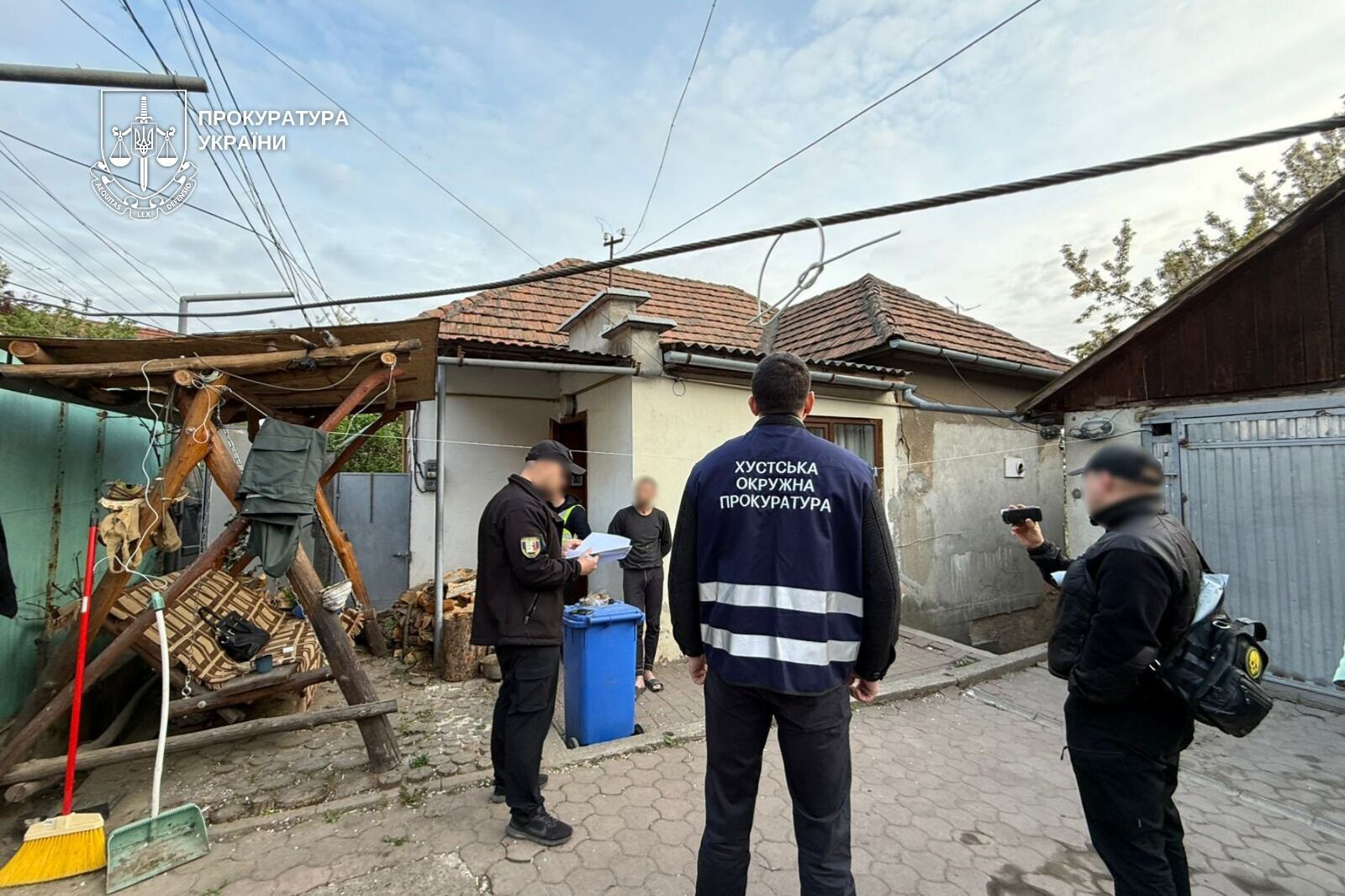 Обшуки у фігурантів