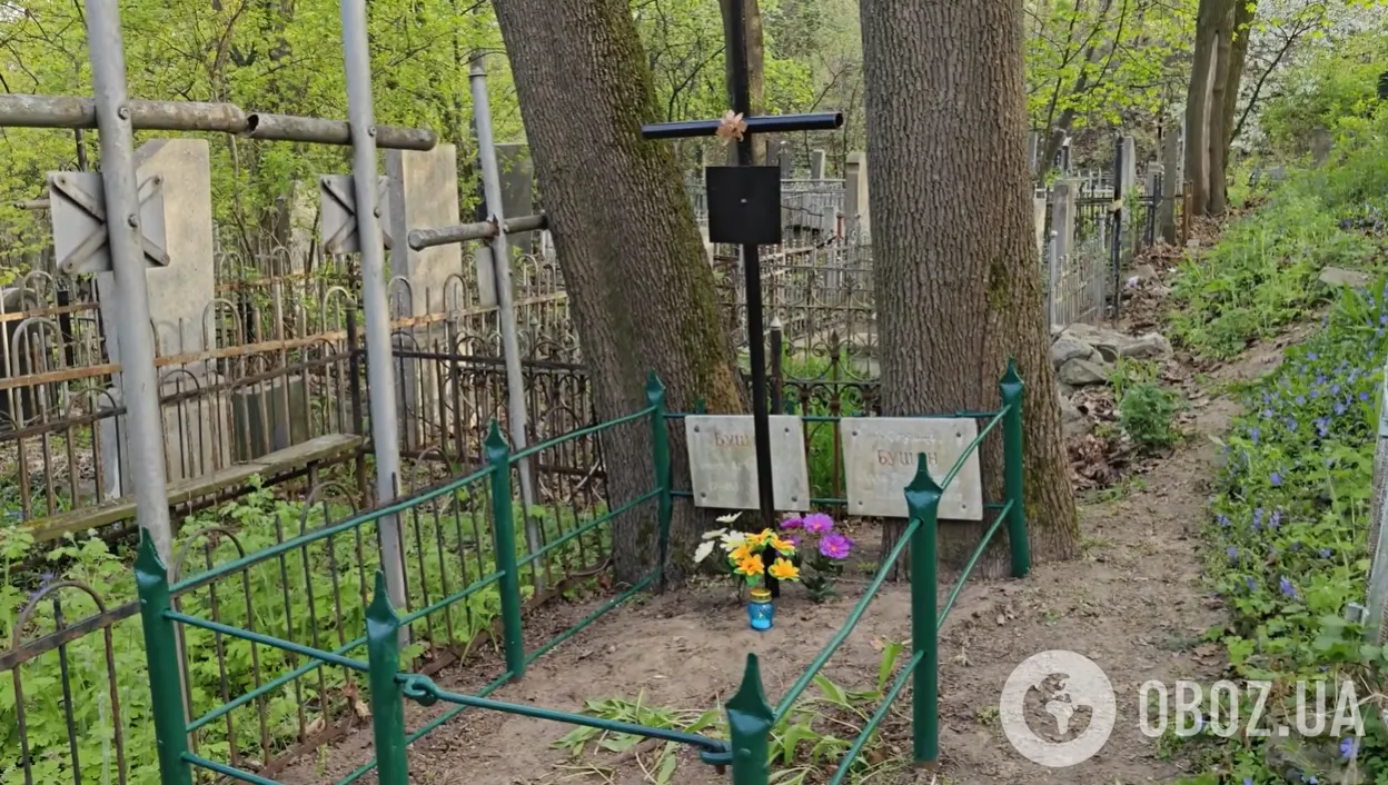 Сюда 50 лет не ступала нога человека: запущенный вид могилы выдающейся украинской художницы шокировал сеть