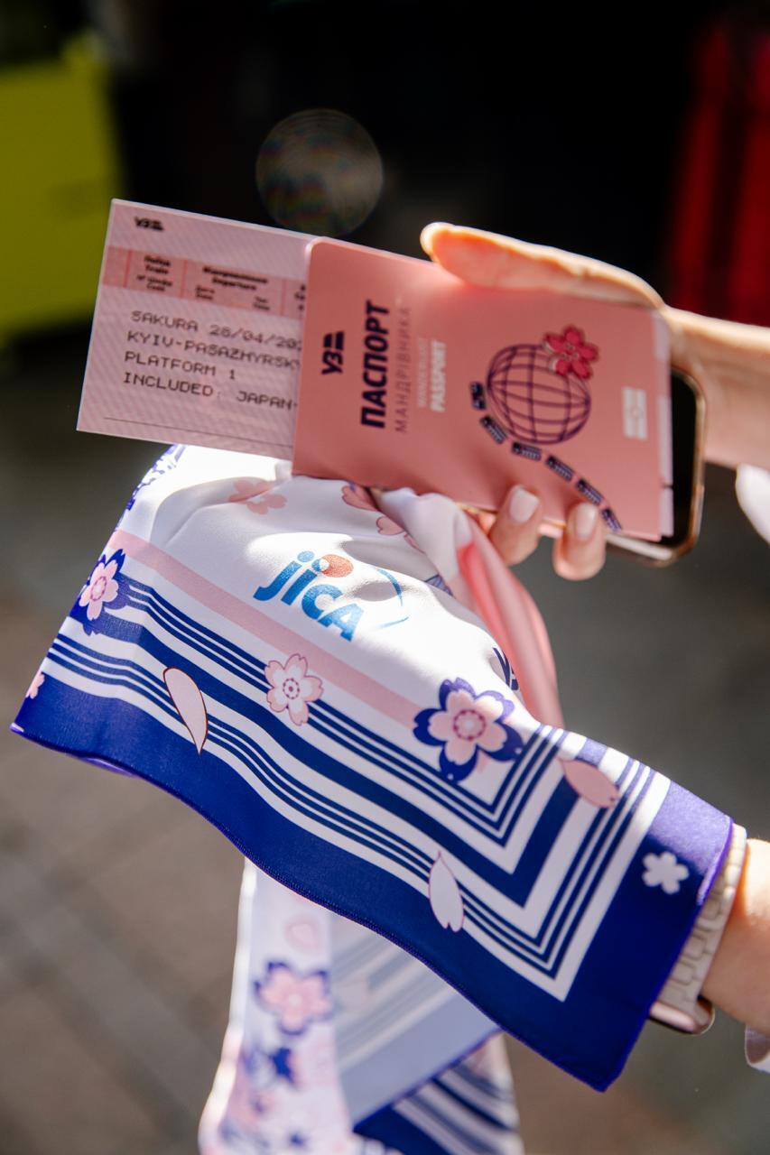 Новий поїзд курсує між Києвом та Ужгородом