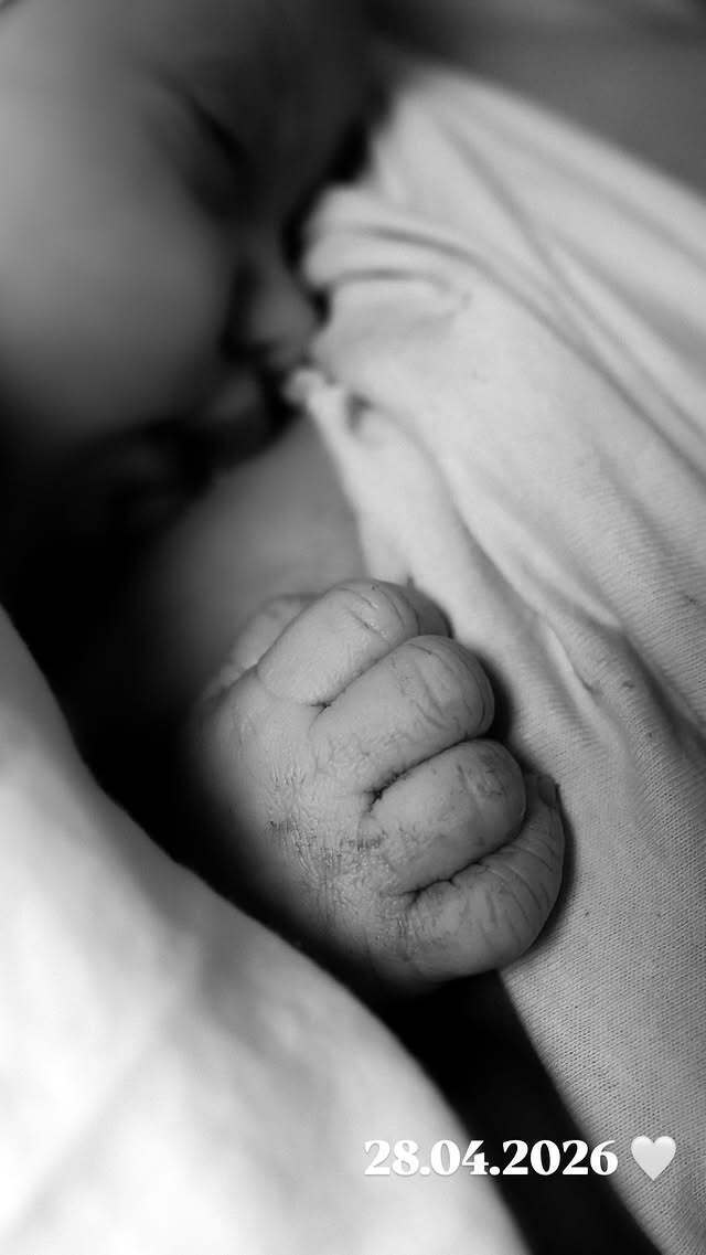 Переможниця "Холостяка 13" Інна Бєлєнь уперше стала мамою та показала відео з пологів