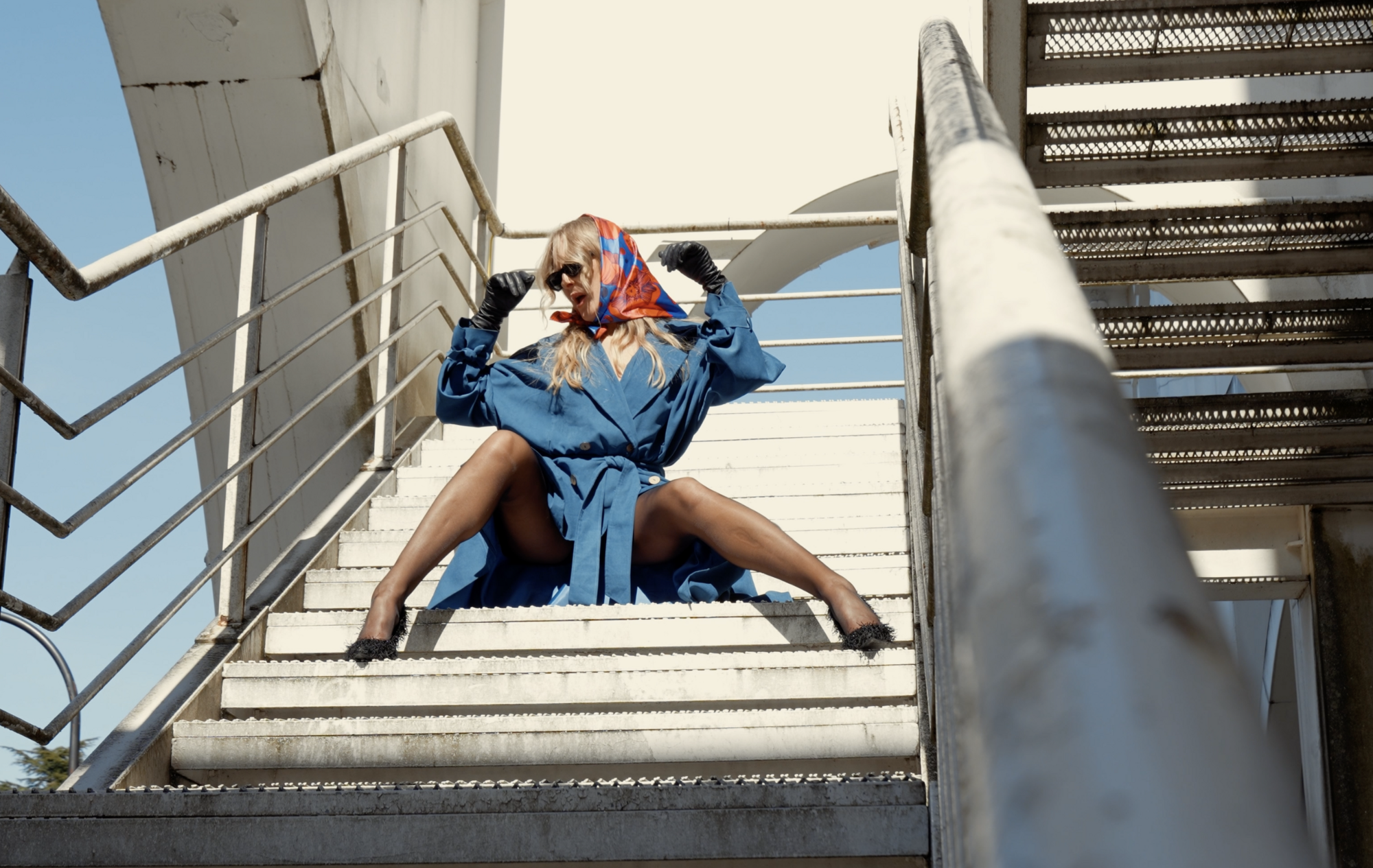 Alona Vona спела об отношениях, от которых надо убегать