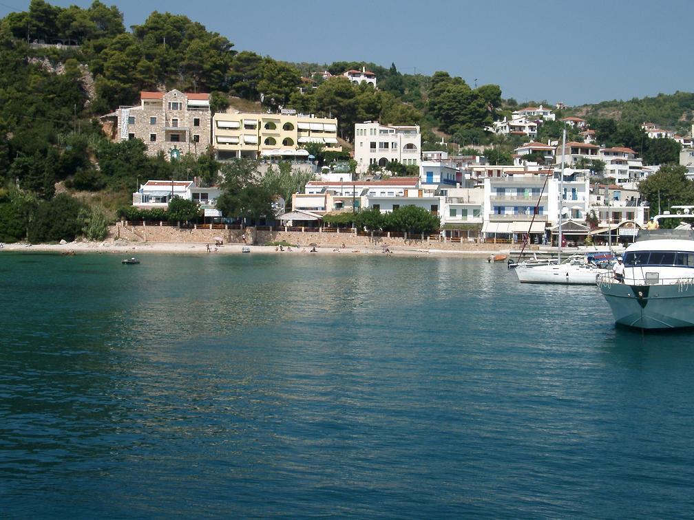 Де провести літню відпустку: туристам порадили крихітний спокійний острів