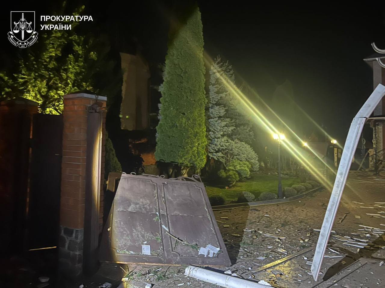 Оккупанты ударили дронами по Харькову и пригороду: пострадали шесть человек. Фото