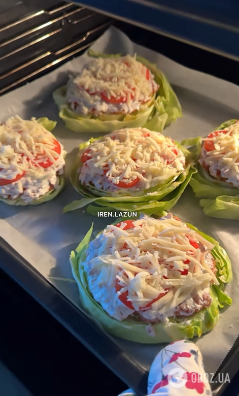 Смачні стейки з молодої капусти в духовці: можна смачно приготувати на обід