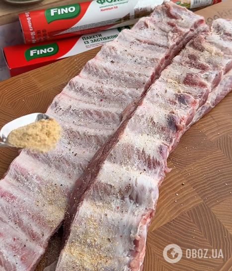 Найсмачніші запечені реберця в духовці: весь секрет смаку в пікантному маринаді