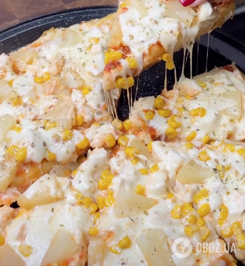 Самая ленивая гавайская пицца без замеса теста на сковороде: готовится всего 10 минут