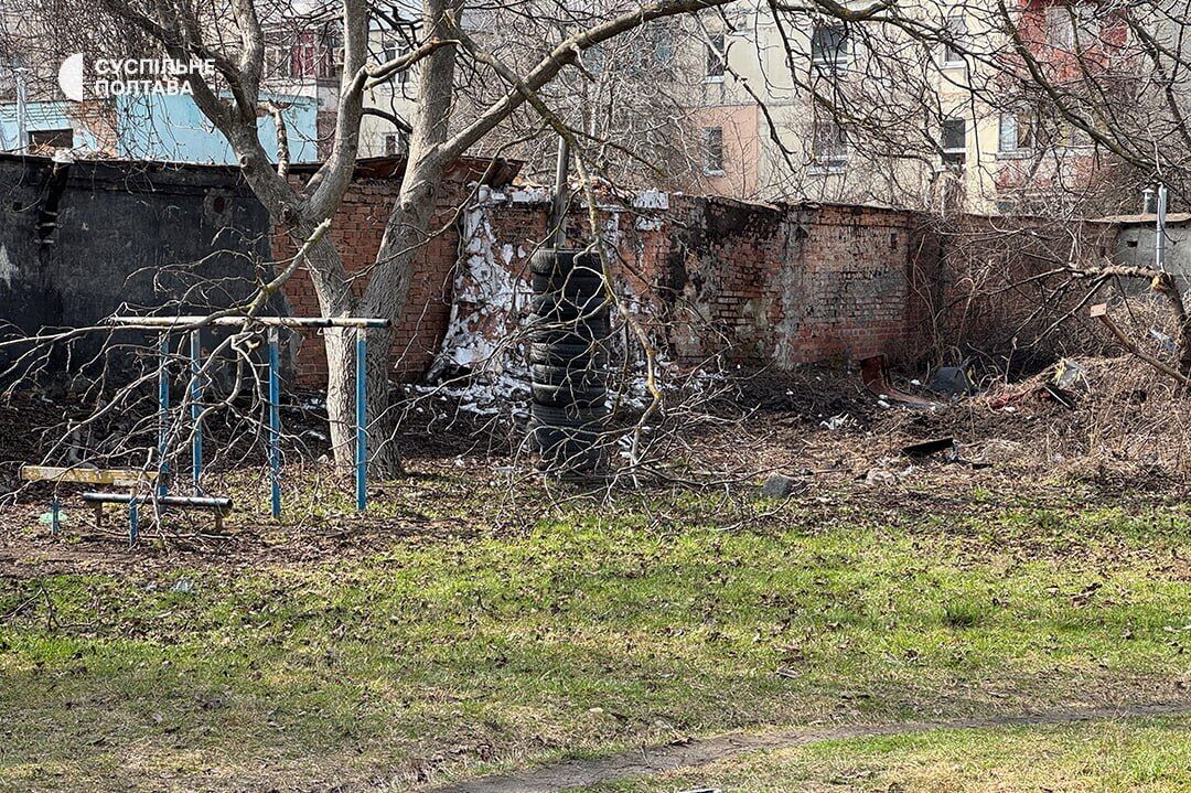 Била ракетами и дронами: Россия устроила массированную атаку на Украину посреди дня, есть жертвы и пострадавшие. Фото