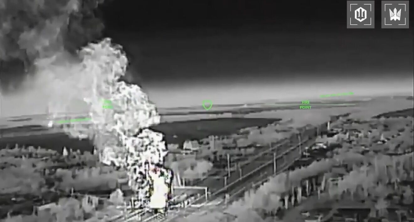 "Птицы Мадьяра" уничтожили на оккупированной Луганщине ЗРК "Бук", топливные цистерны и склады армии РФ. Видео