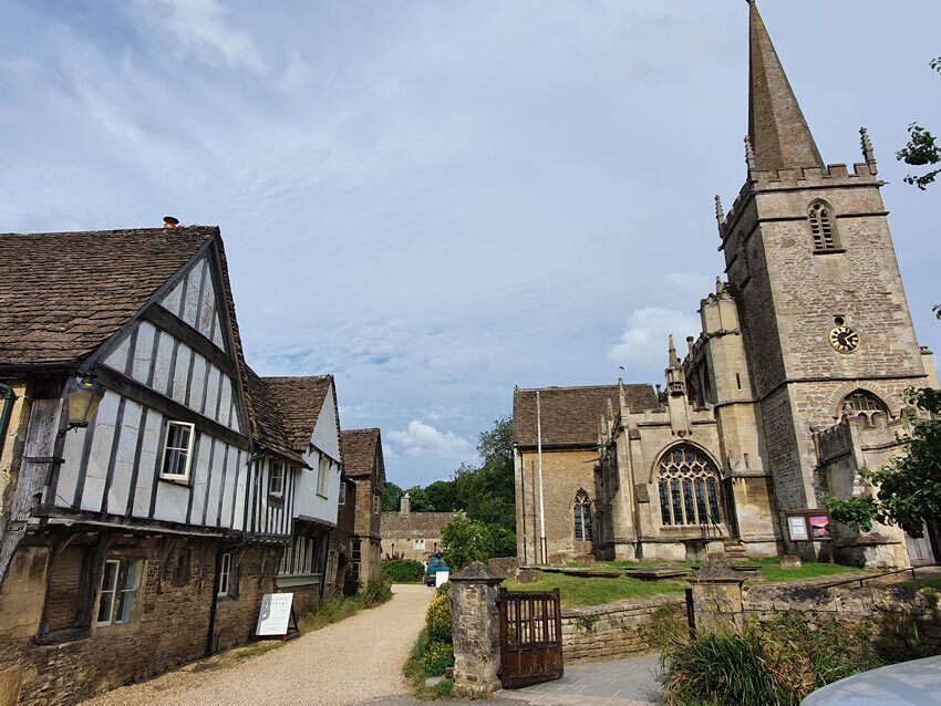 Як машина часу: село у Британії "застрягло" у 18 столітті