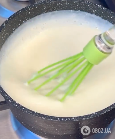 Найсмачніший десерт із йогурту та фруктів за 10 хвилин: без цукру, тіста та випічки