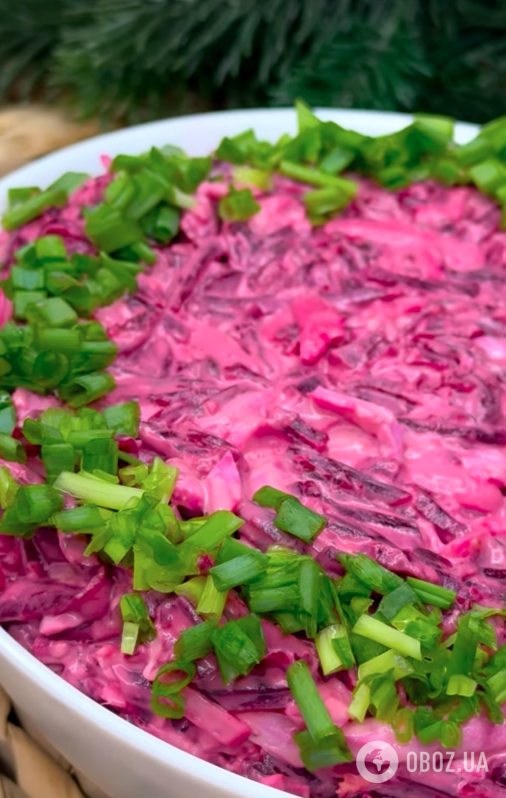 Ефектний салат із буряка "Рожевий фламінго": рецепт ідеальної страви для святкового столу