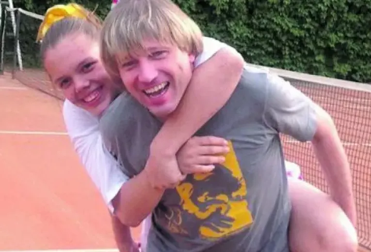 "Как можно так цинично врать?" Лери Винн – о "придворных" выступлениях для Леонида Кучмы, драке с Виктором Павликом и деньгах от Олега Винника