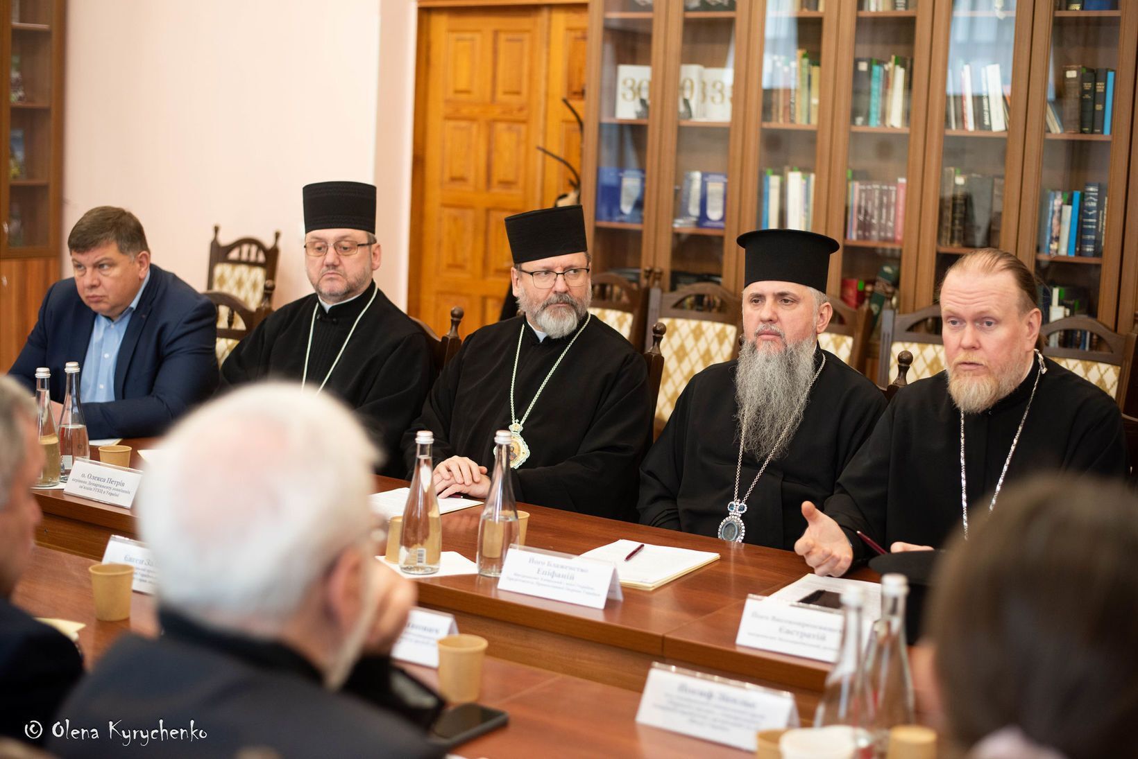 У Києві відбулась зустріч ініціативної групи "Першого грудня" з керівництвом християнських Церков України. Фото
