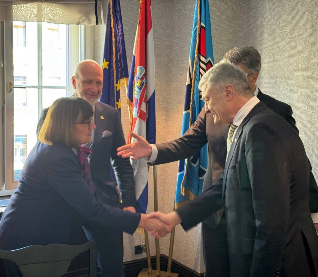 Порошенко та прем’єр Хорватії Пленкович обговорили потреби ЗСУ та євроінтеграцію України