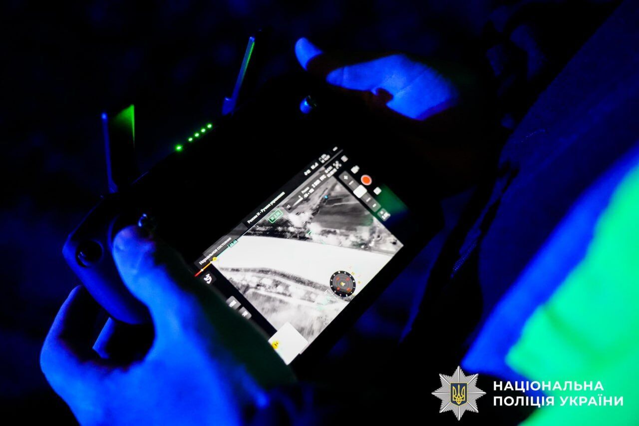 На Рівненщині чоловік відкрив стрілянину по групі оповіщення військових та правоохоронцю: є постраждалі. Фото