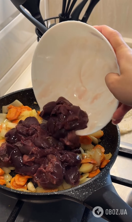 Смачний домашній паштет з курчої печінки: як приготувати, щоб сподобався всім