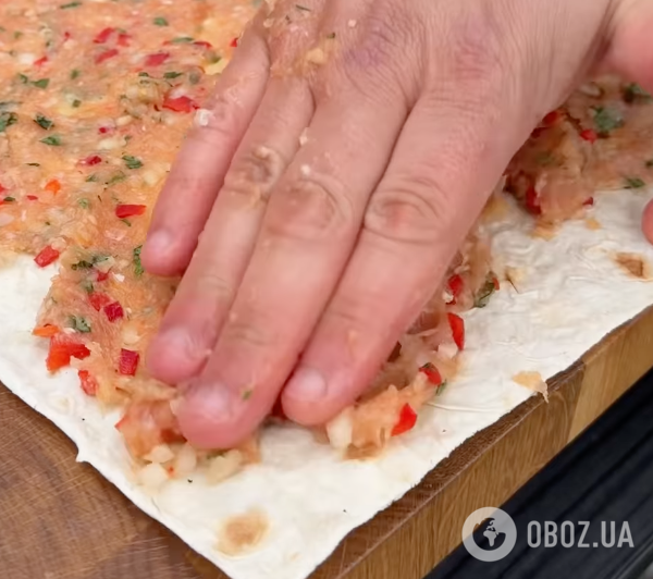 Вкуснее, чем мясной: хрустящий шашлык из лаваша с фаршем