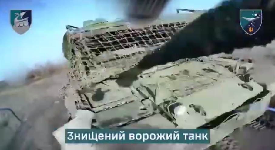 Уничтожены танки, пушки и не только: в ВМС ВСУ показали, как кошмарят врага на фронте. Видео