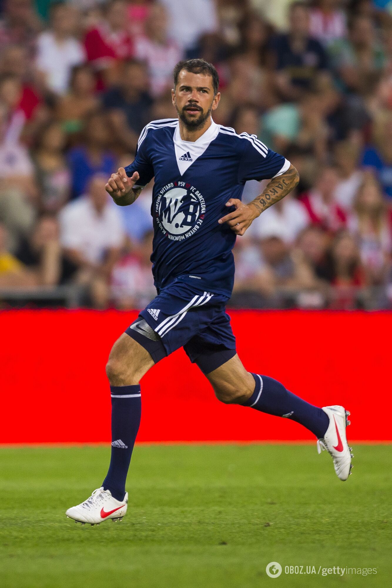 "Гра в Росії ні до чого доброго не призводить". Легенда футболу змінився до невпізнання і вразив мережу своїм виглядом. Фотофакт