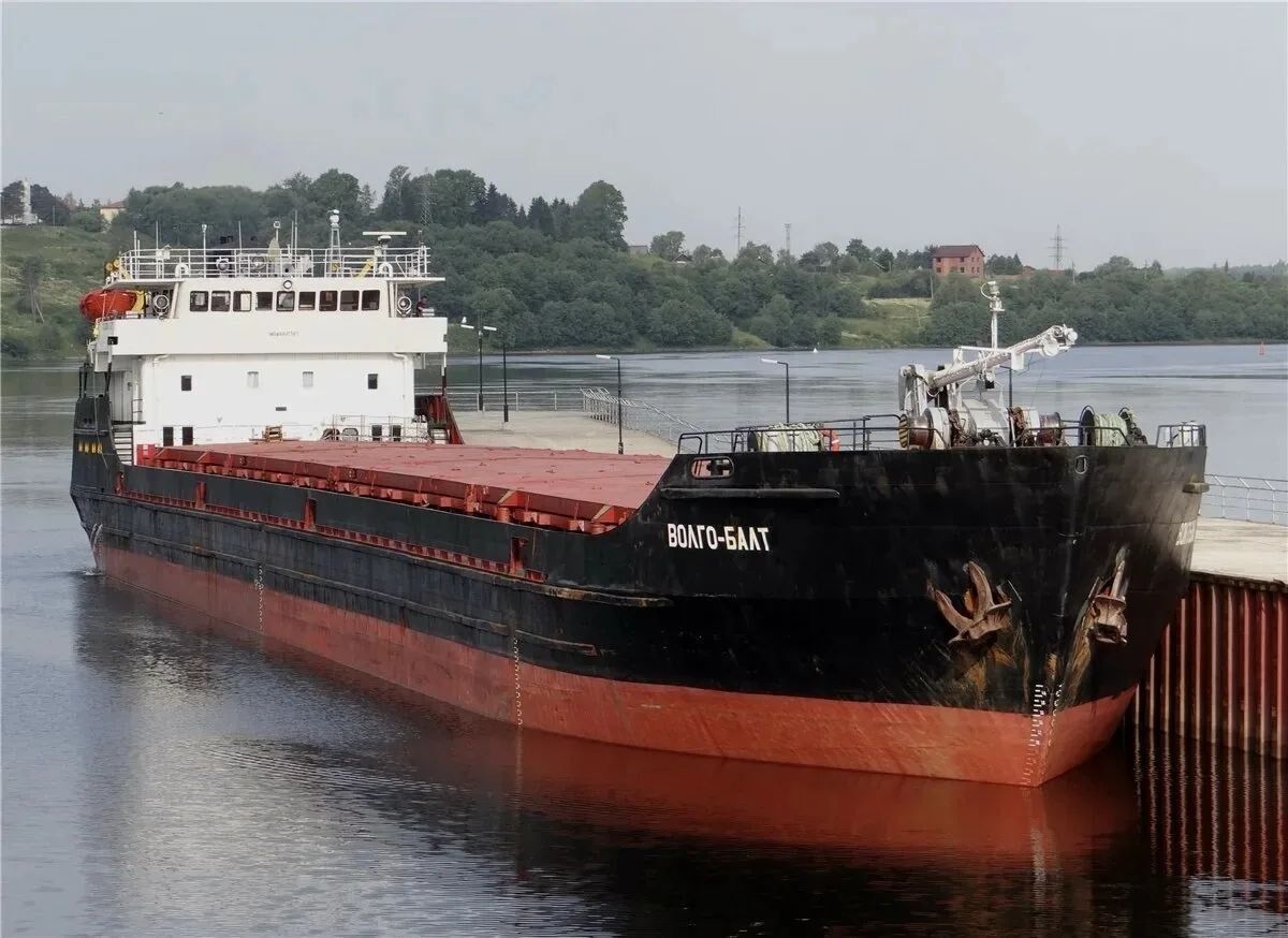 В Азовском море затонул российский сухогруз: один член экипажа погиб, двое пропали без вести. Фото